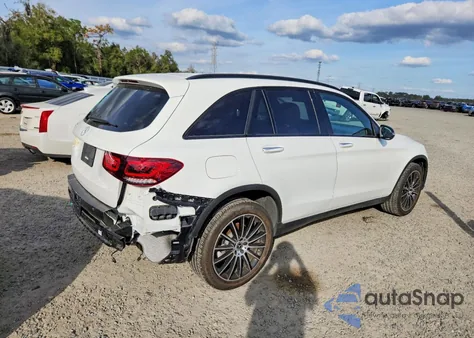 2021 Mercedes-Benz Glc 300 z USA, uszkodzony, nr VIN W1N0G8DB9MG006844